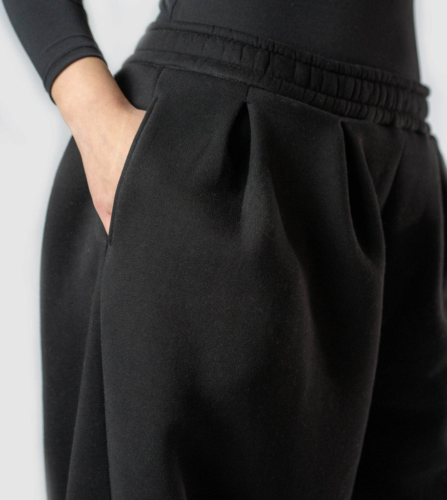 RUUQ Pant RUUQ Oversized Harem Pants Unisex in Black