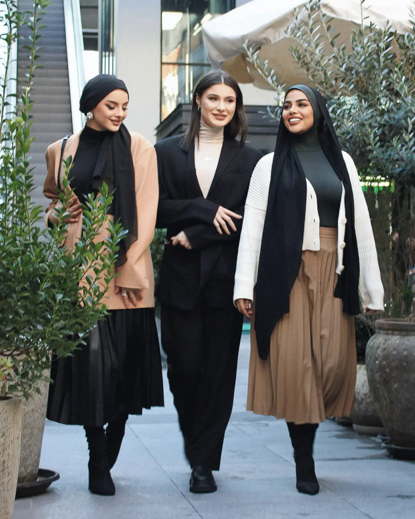 RUUQ Bodysuit Long Sleeve with Hijab Cap - White – Ruuq